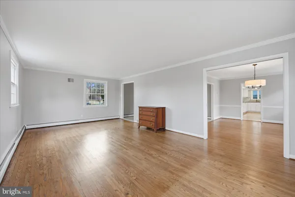 $1,050,000 | 560 Watford Lane, Berwyn, PA 19312