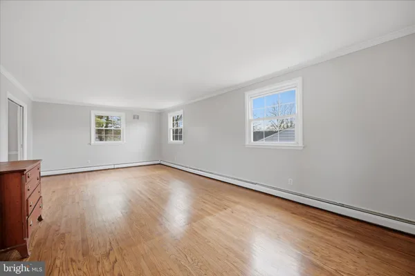 $1,050,000 | 560 Watford Lane, Berwyn, PA 19312