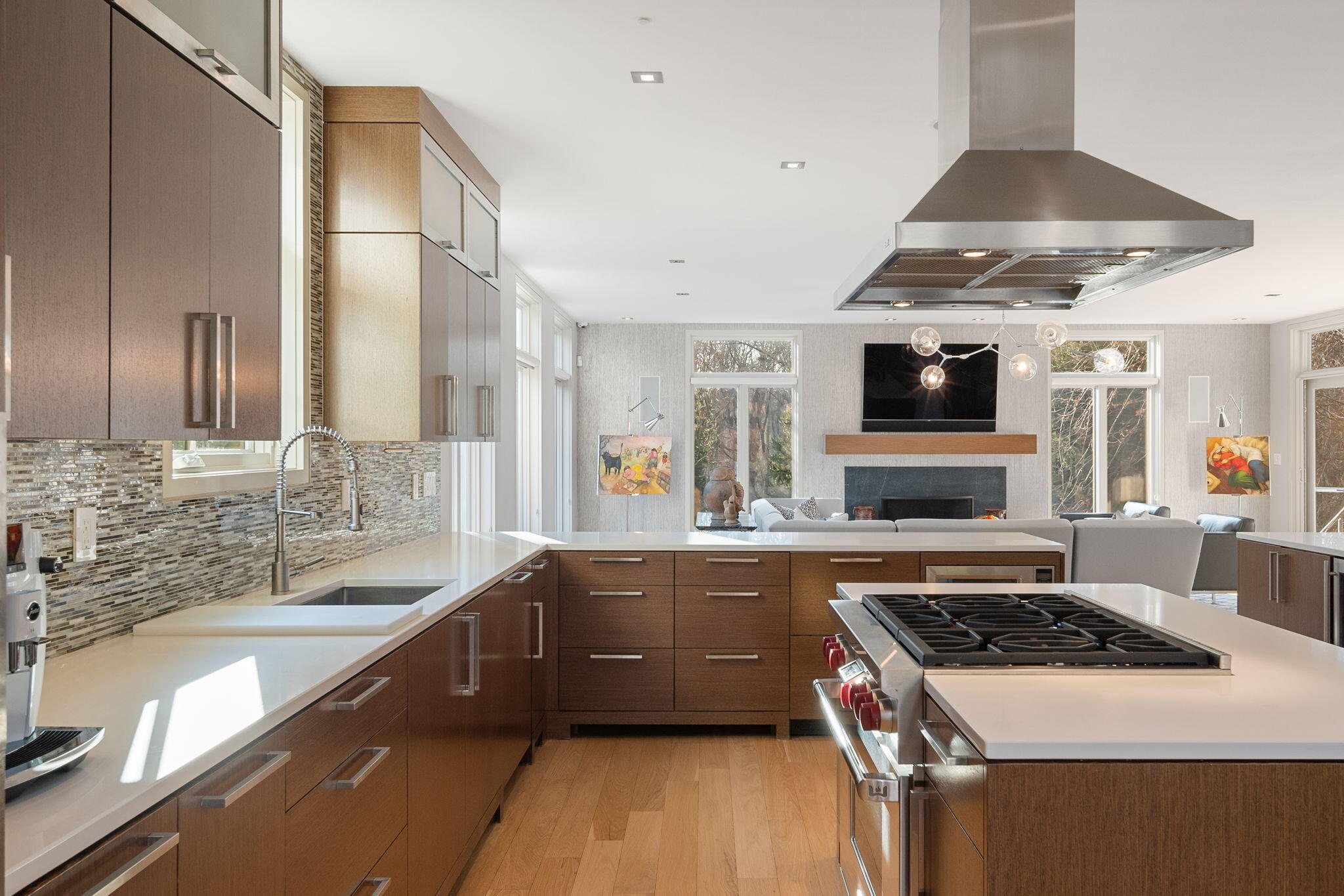 392 Brushy Ridge Road New Canaan, CT 06840 - Photo 8 of 63 24-web-or-mls-DSC08793
