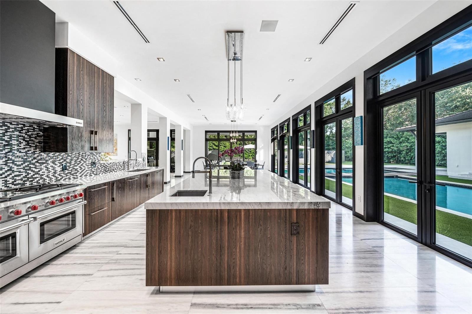 8961 Southwest 62nd Court Pinecrest, FL 33156 - Photo 11 of 72