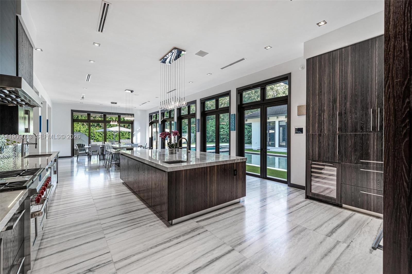 8961 Southwest 62nd Court Pinecrest, FL 33156 - Photo 12 of 72