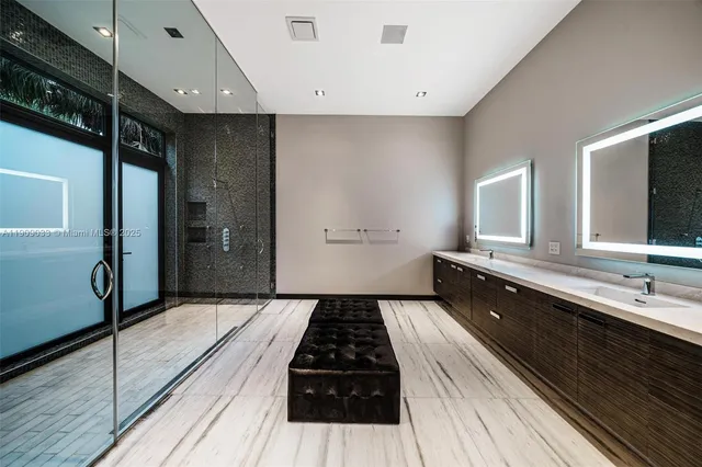 $13,850,000 | 8961 Southwest 62nd Court, Pinecrest, FL 33156