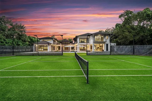 $13,850,000 | 8961 Southwest 62nd Court, Pinecrest, FL 33156