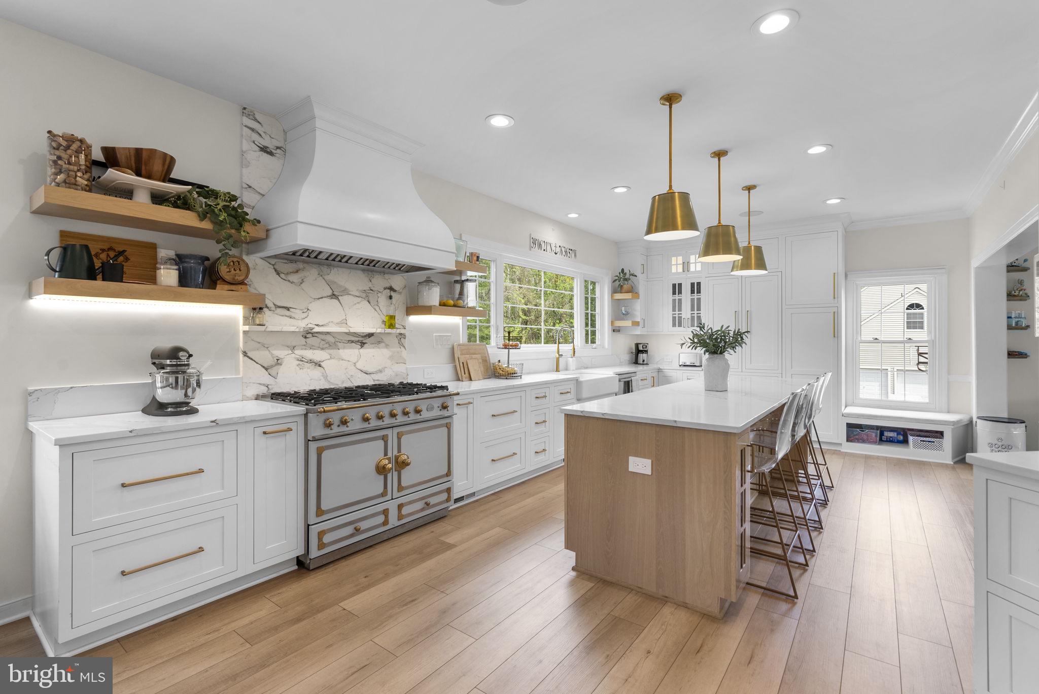 2730 Howard Grove Road Davidsonville, MD 21035 - Photo 16 of 68 Modern elegance in a bright kitchen.