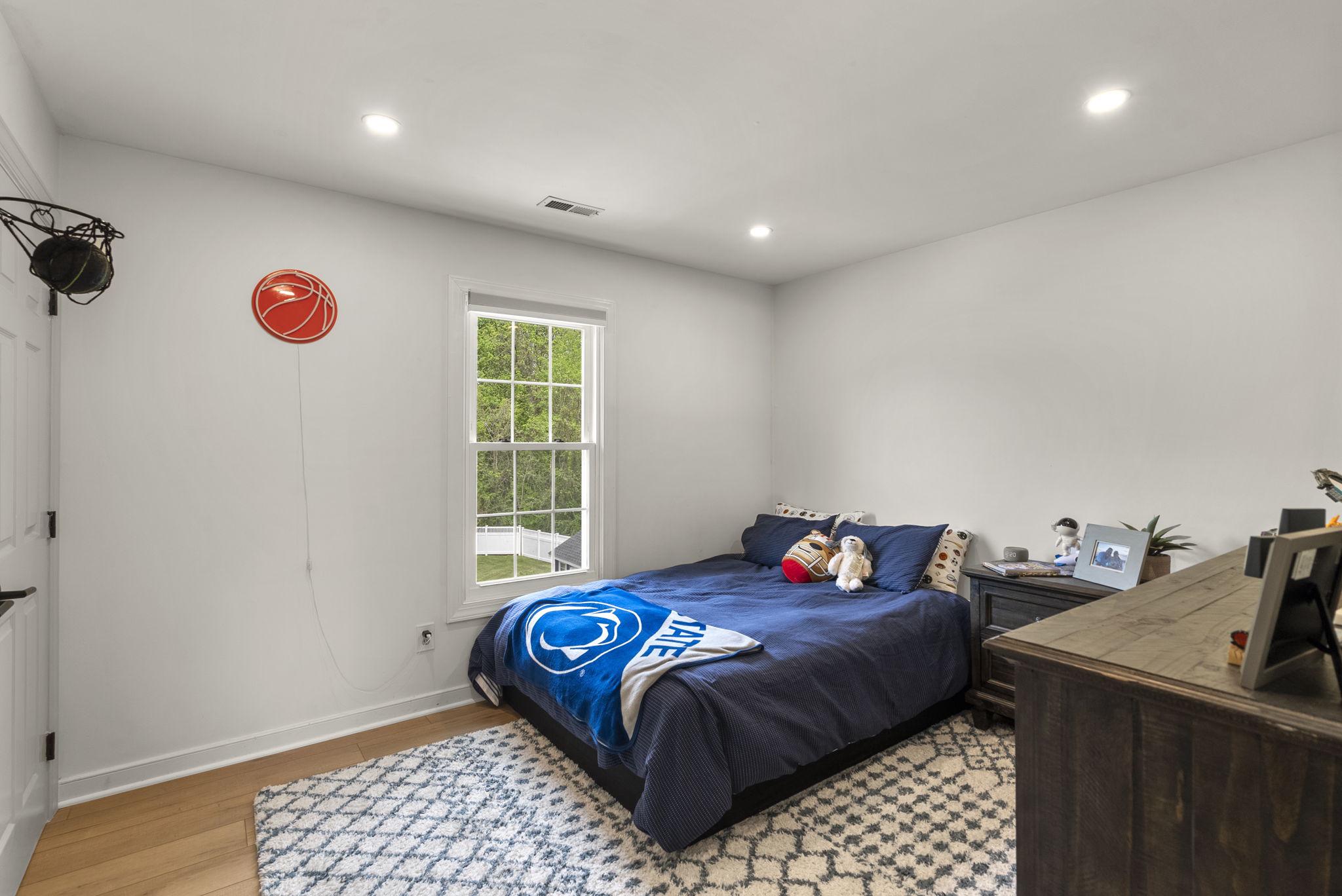 2730 Howard Grove Road Davidsonville, MD 21035 - Photo 35 of 68 Cozy bedroom