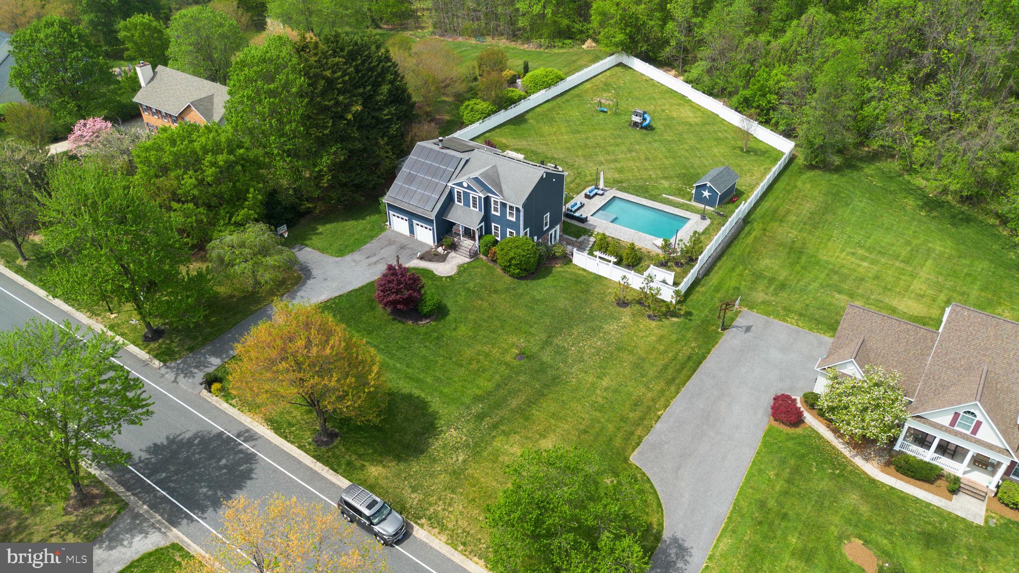 2730 Howard Grove Road Davidsonville, MD 21035 - Photo 58 of 68 Spacious home with lush green surroundings.