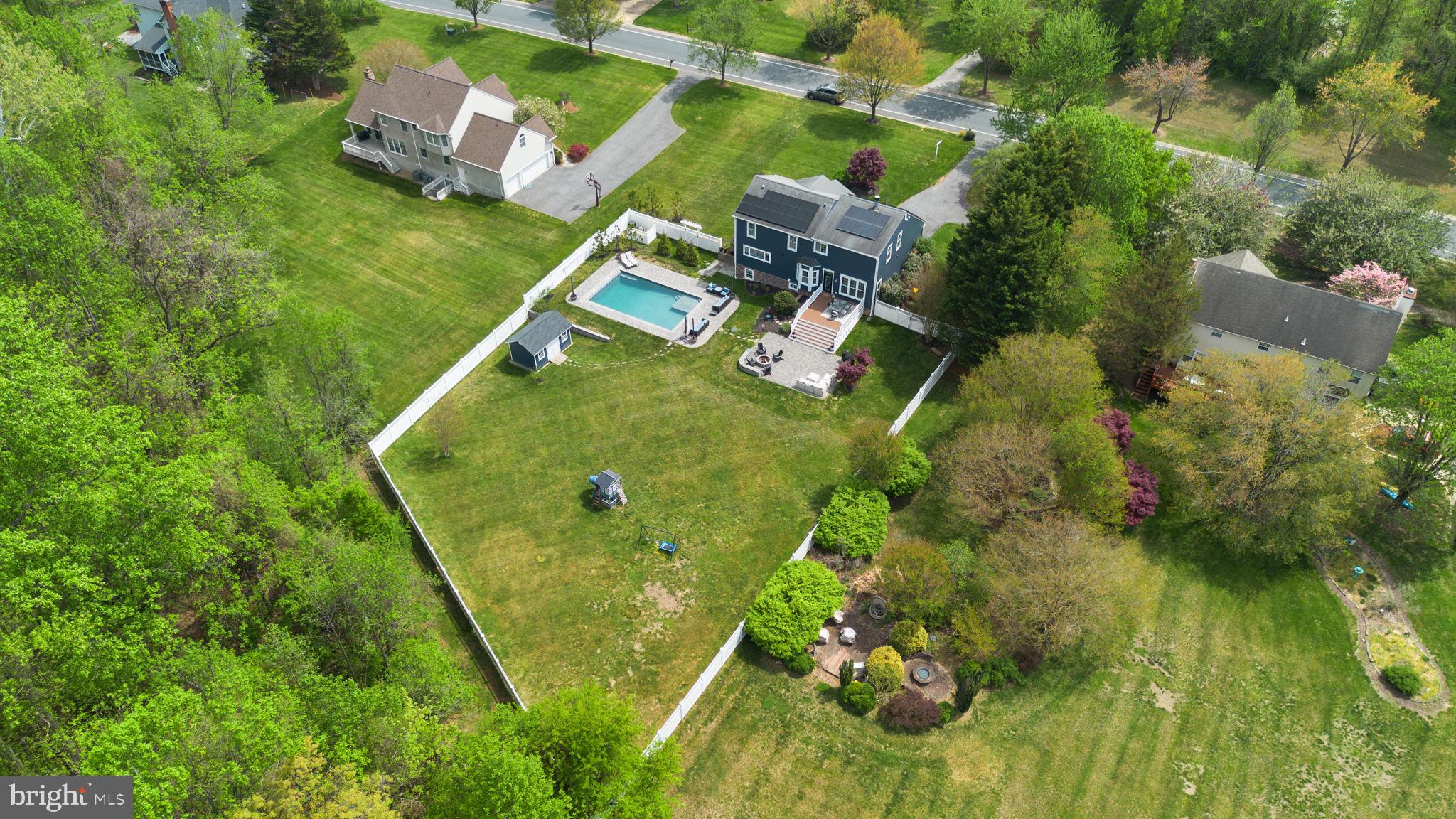 2730 Howard Grove Road Davidsonville, MD 21035 - Photo 60 of 68 Spacious yard with pool oasis.
