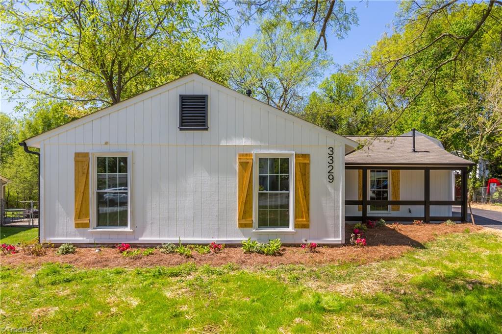 3329 Rockingham Road High Point, NC 27265 - Photo 2 of 31