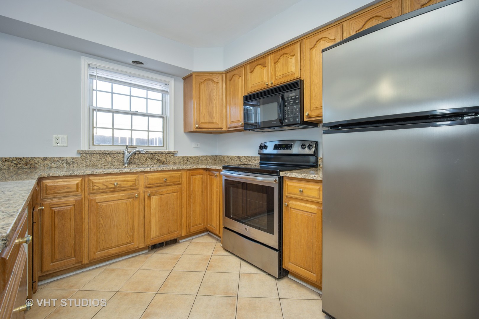 2148 Rugen Road, Unit A Glenview, IL 60026 - Photo 4 of 15
