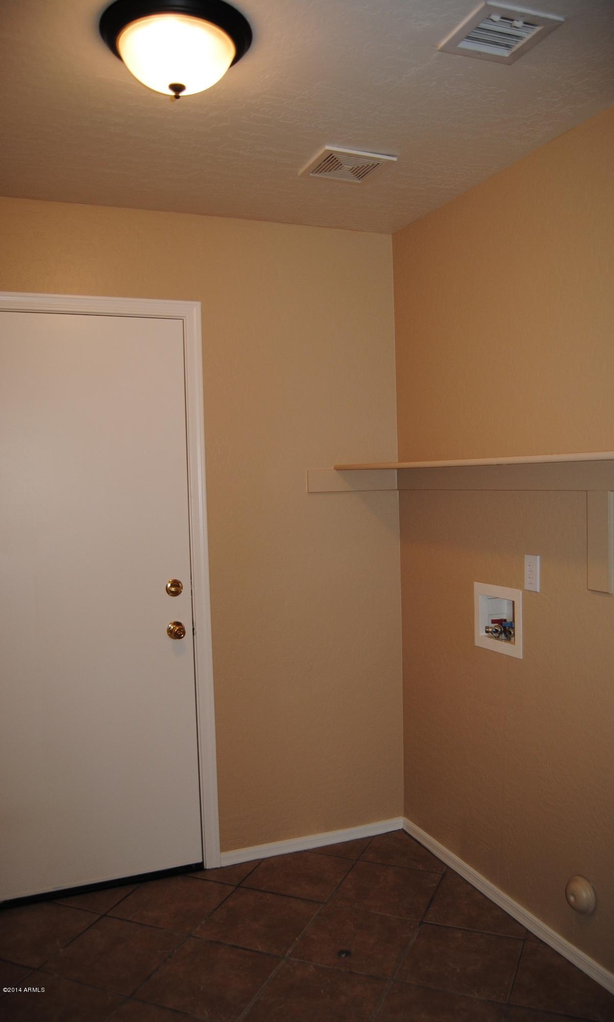 11515 East Decatur Street Mesa, AZ 85207 - Photo 16 of 24 Laundry Room