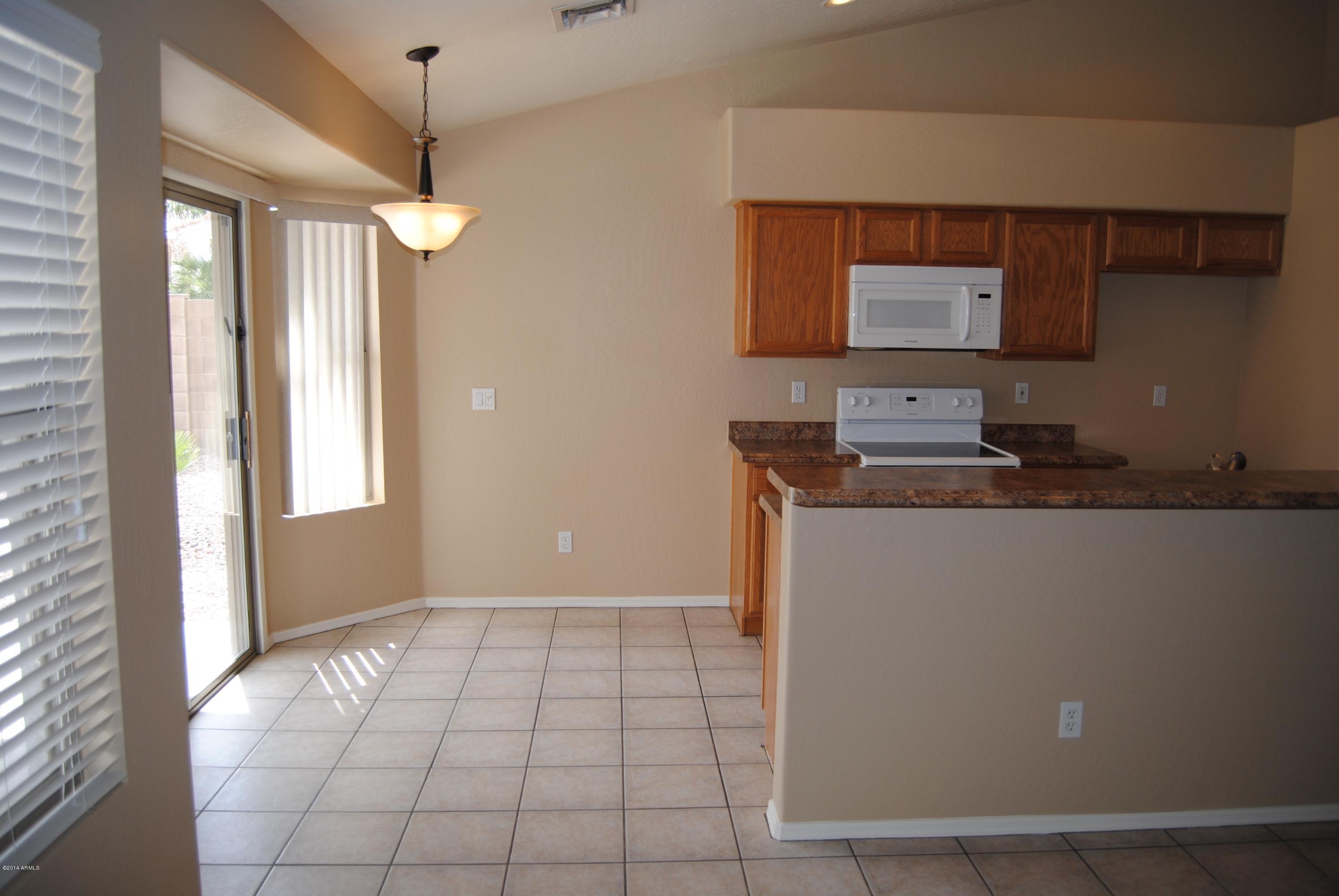 11515 East Decatur Street Mesa, AZ 85207 - Photo 5 of 24 Eat-In Dining Area