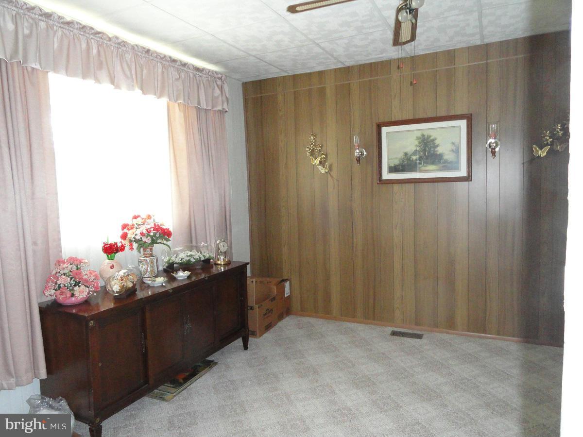 5504 Morello Road Baltimore, MD 21214 - Photo 3 of 24 Living Room with Bright Natural Light