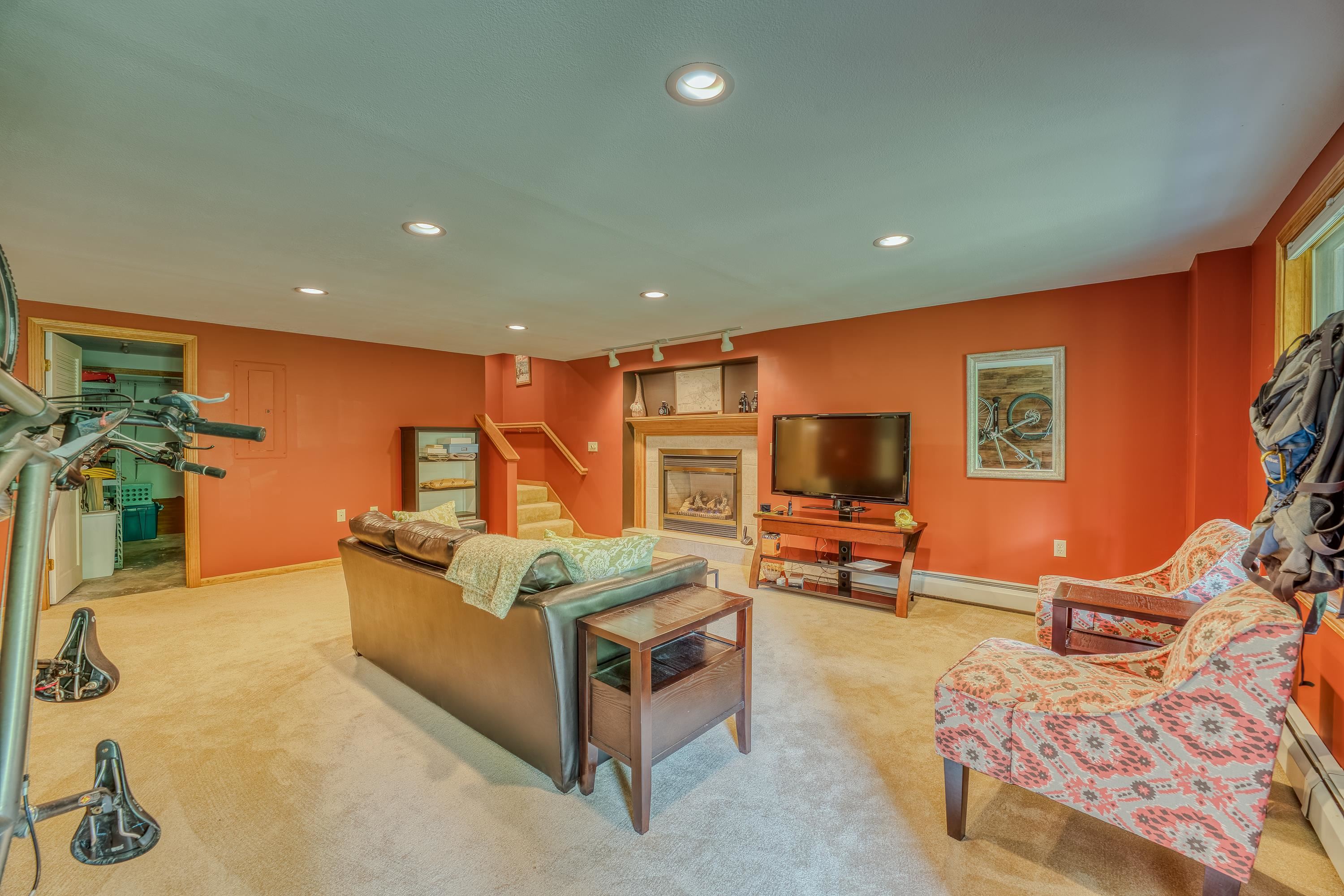 423 Hannah Loop, Unit 91 Carroll, NH 03595 - Photo 24 of 27 Gallery Image 24
