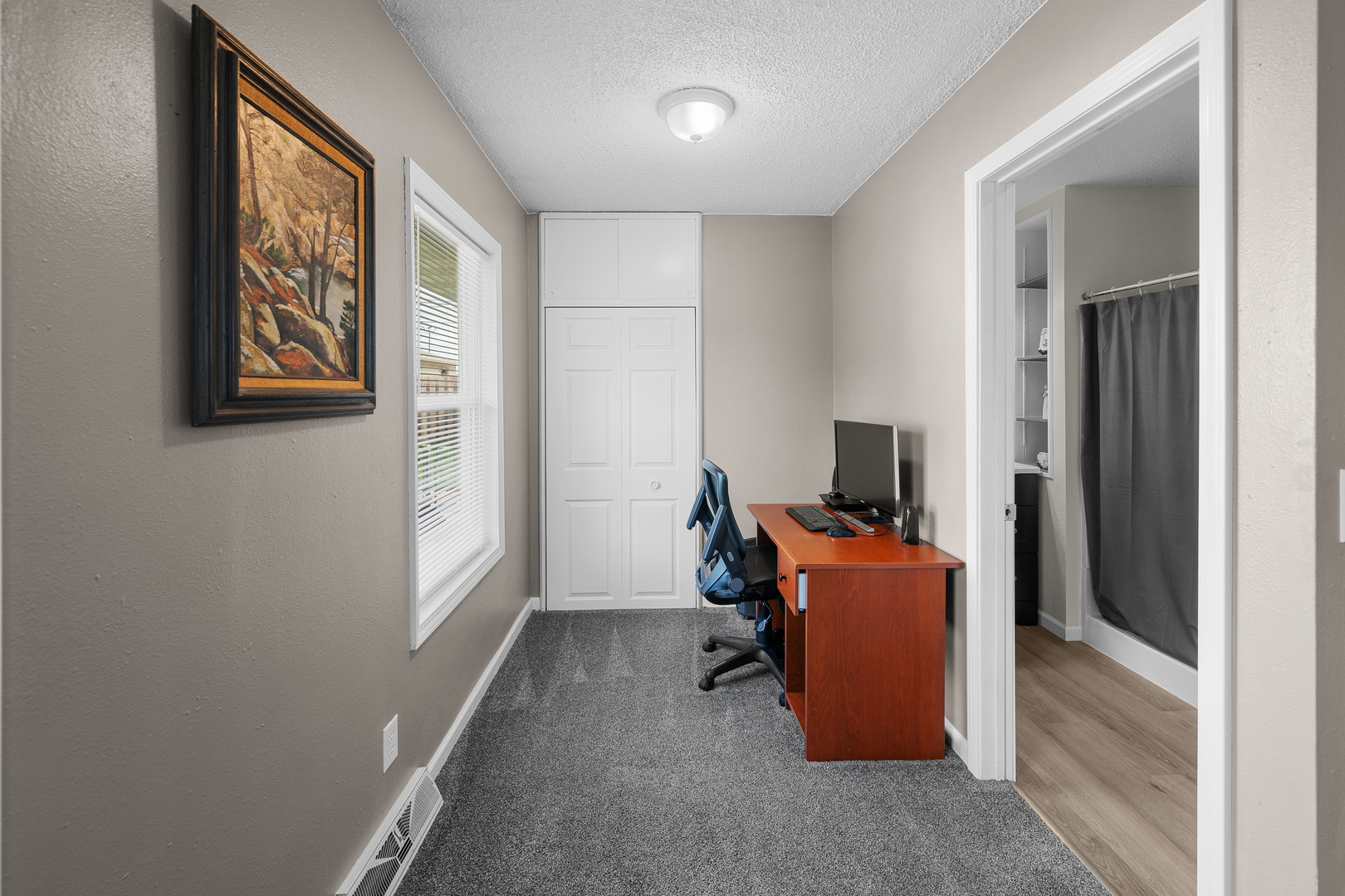 2412 Maplecrest Road Bettendorf, IA 52722 - Photo 14 of 37 Gallery Image 14