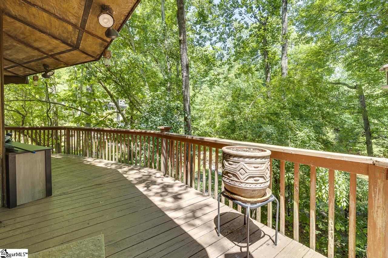 145 Hidden Valley Road Marietta, SC 29661 - Photo 25 of 37