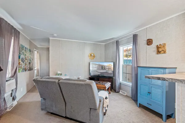 $124,900 | 37 Avenue C, Burlington, VT 05408