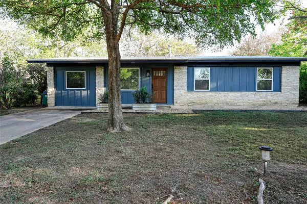 $479,000 | 204 Chippendale Avenue, Austin, TX 78745