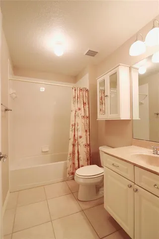 $2,000 | 5532 Sir Churchill Drive, Leesburg, FL 34748