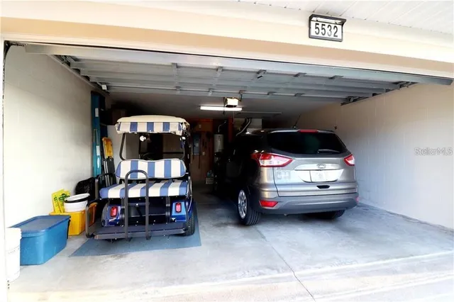 $2,000 | 5532 Sir Churchill Drive, Leesburg, FL 34748