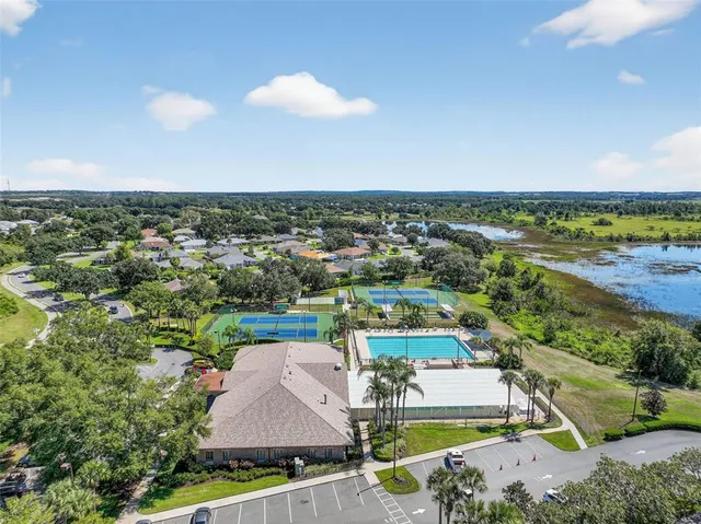 $2,000 | 5532 Sir Churchill Drive, Leesburg, FL 34748