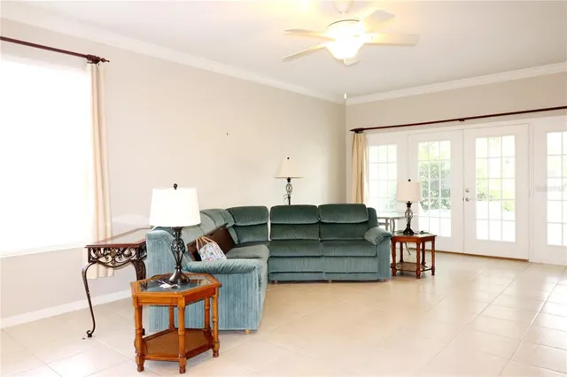 $2,000 | 5532 Sir Churchill Drive, Leesburg, FL 34748