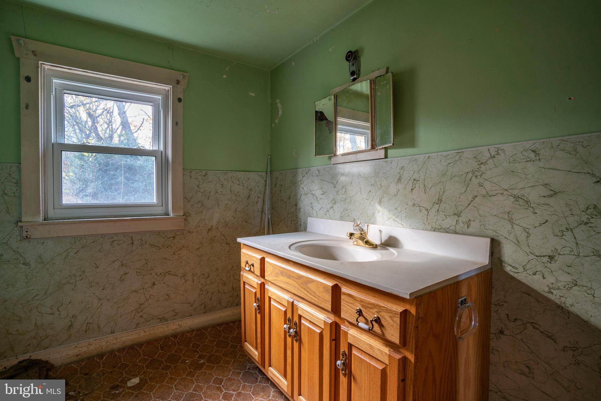 250 East Meadow Valley Road Lititz, PA 17543 - Photo 42 of 51 Gallery Image 42