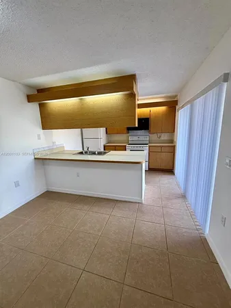 $2,195 | 528 Green Springs Place, Unit 528, West Palm Beach, FL 33409