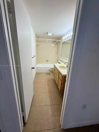 $2,195 | 528 Green Springs Place, Unit 528, West Palm Beach, FL 33409