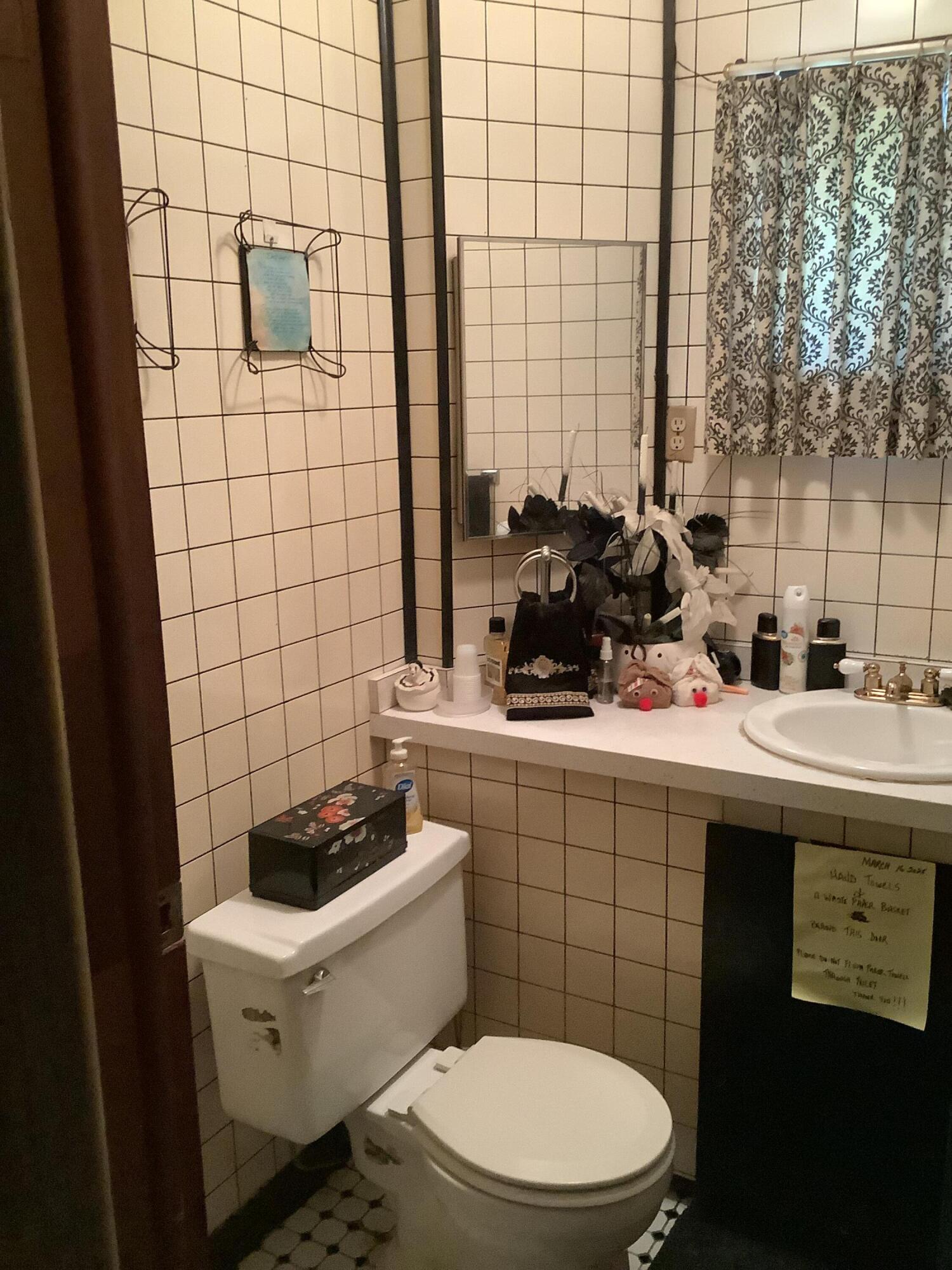 44481 Dunn Road Belleville, MI 48111 - Photo 26 of 68 IMG_1305