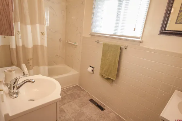 $290,000 | 1002 East 2nd Street, Florence, CO 81226