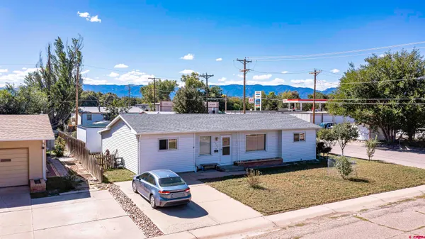 $290,000 | 1002 East 2nd Street, Florence, CO 81226