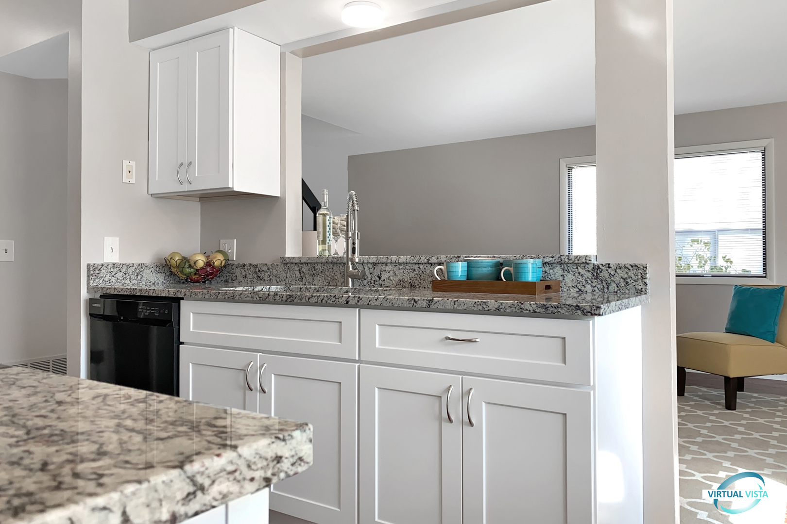 705 Sunfish Schaumburg, IL 60194 - Photo 11 of 21
