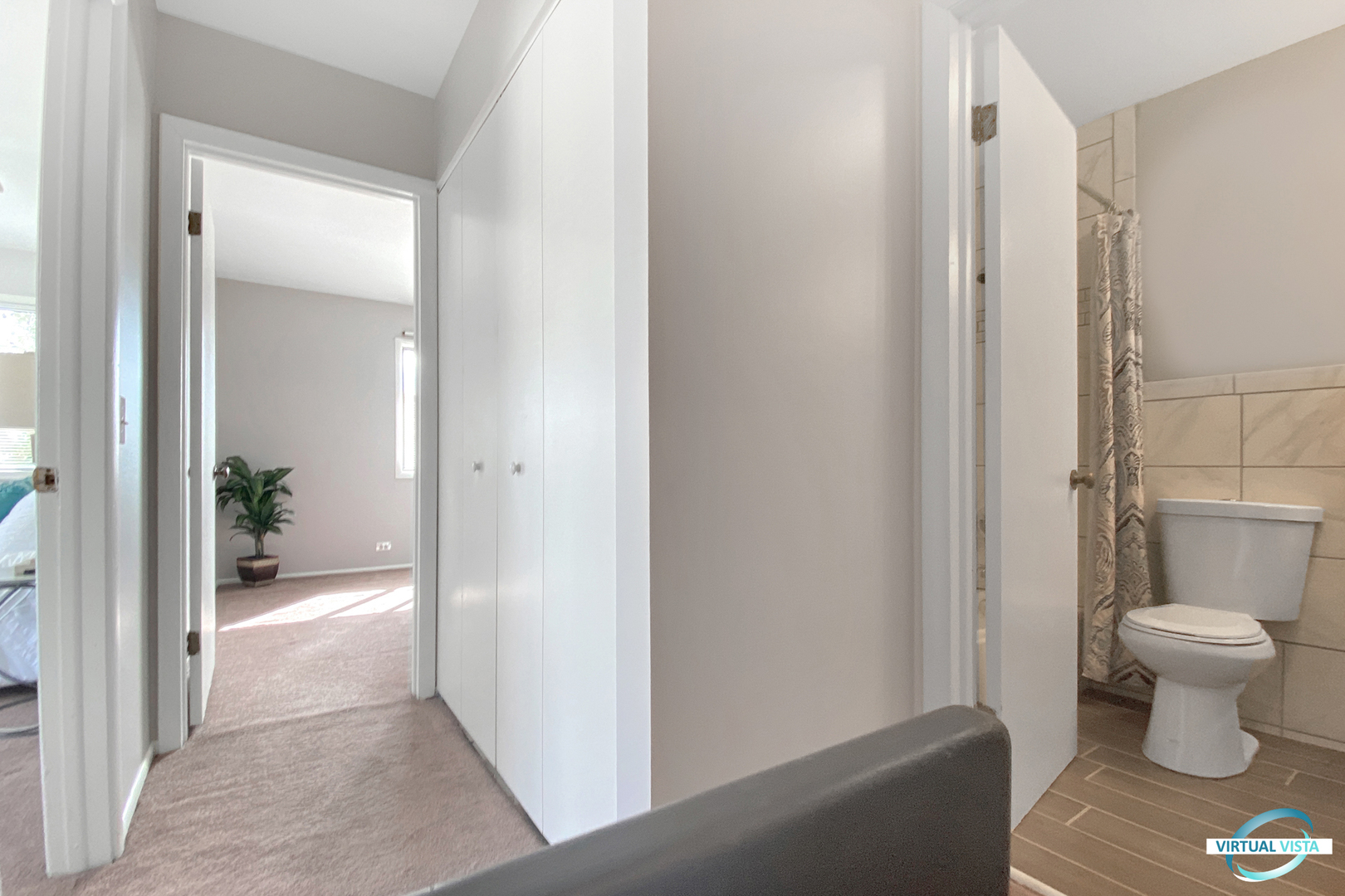 705 Sunfish Schaumburg, IL 60194 - Photo 14 of 21