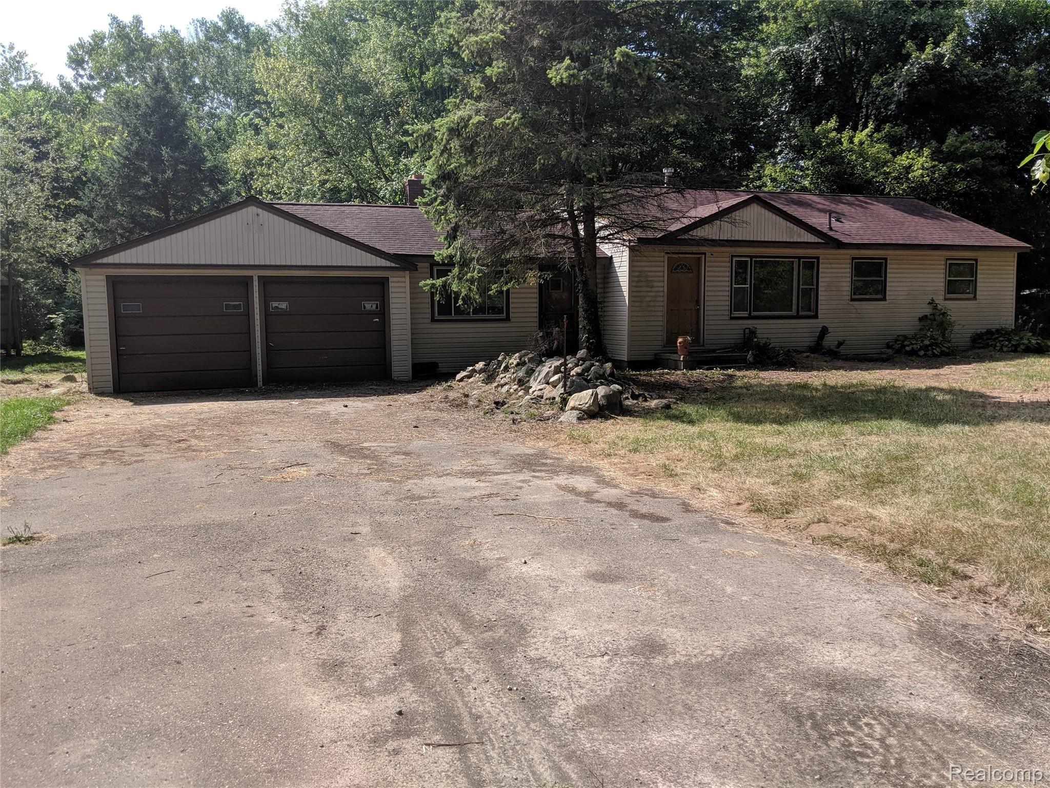 20090 Clark Road Belleville, MI 48111 - Photo 1 of 22 IMG_20190813_155048.jpg