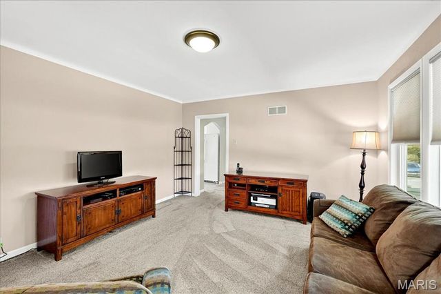 $750,000 | 4636 Gravois Road, House Springs, MO 63051