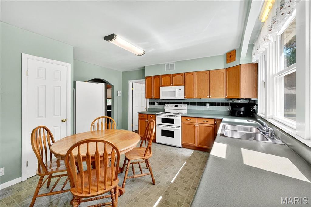 4636 Gravois Road House Springs, MO 63051 - Photo 6 of 45