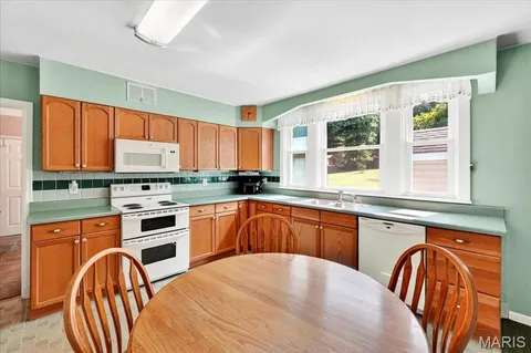 $750,000 | 4636 Gravois Road, House Springs, MO 63051