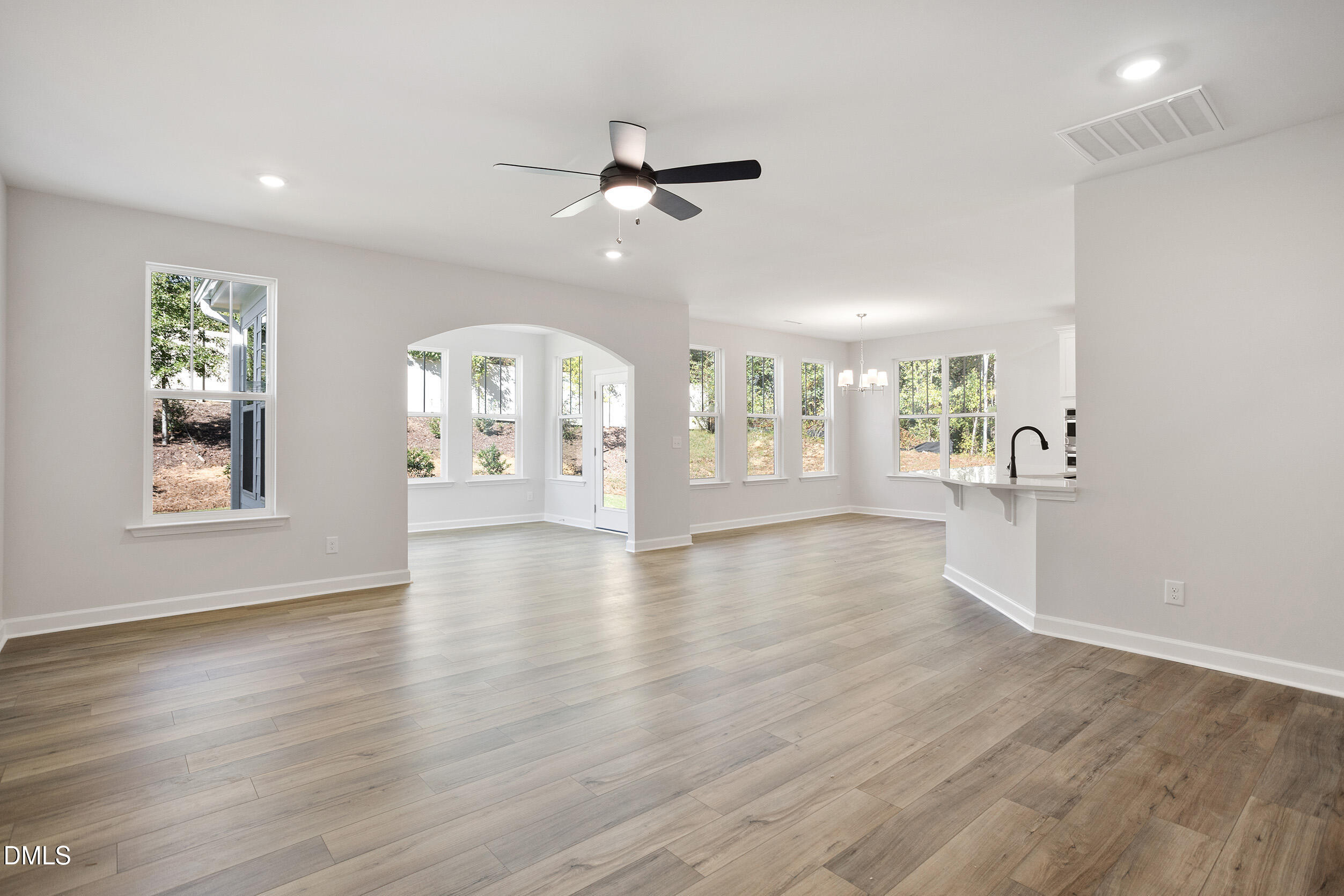 347 Augusta Pond Way, Unit 177 Raleigh, NC 27603 - Photo 9 of 47 Living Room