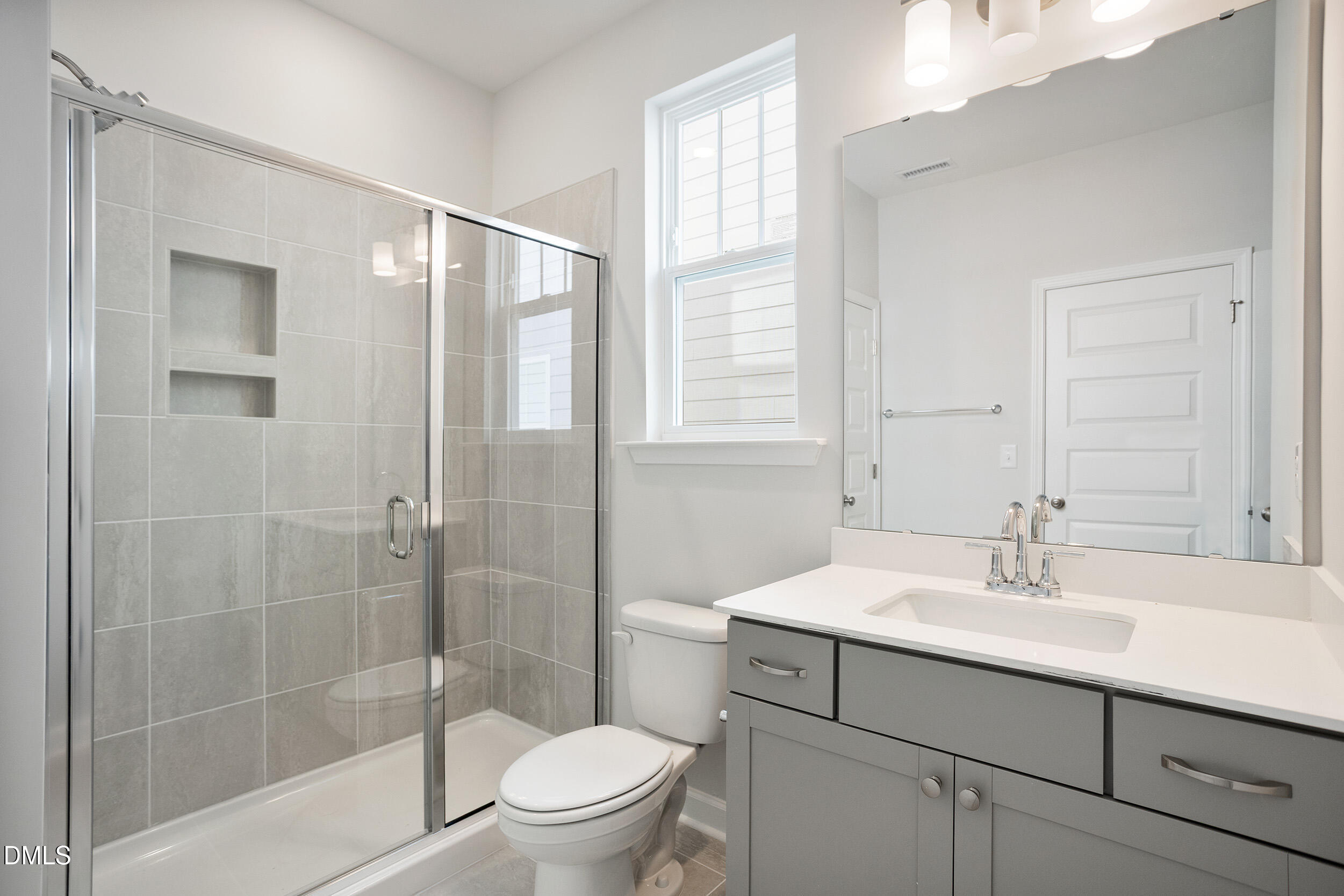 347 Augusta Pond Way, Unit 177 Raleigh, NC 27603 - Photo 21 of 47 Guest Bathroom