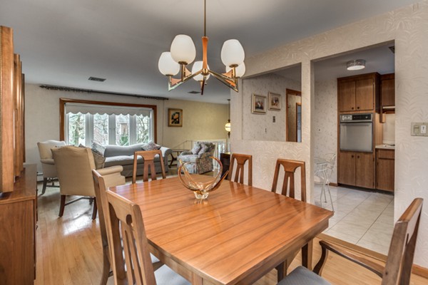 27 Running Brook Road Boston, MA 02132 - Photo 10 of 30 Gallery Image 10