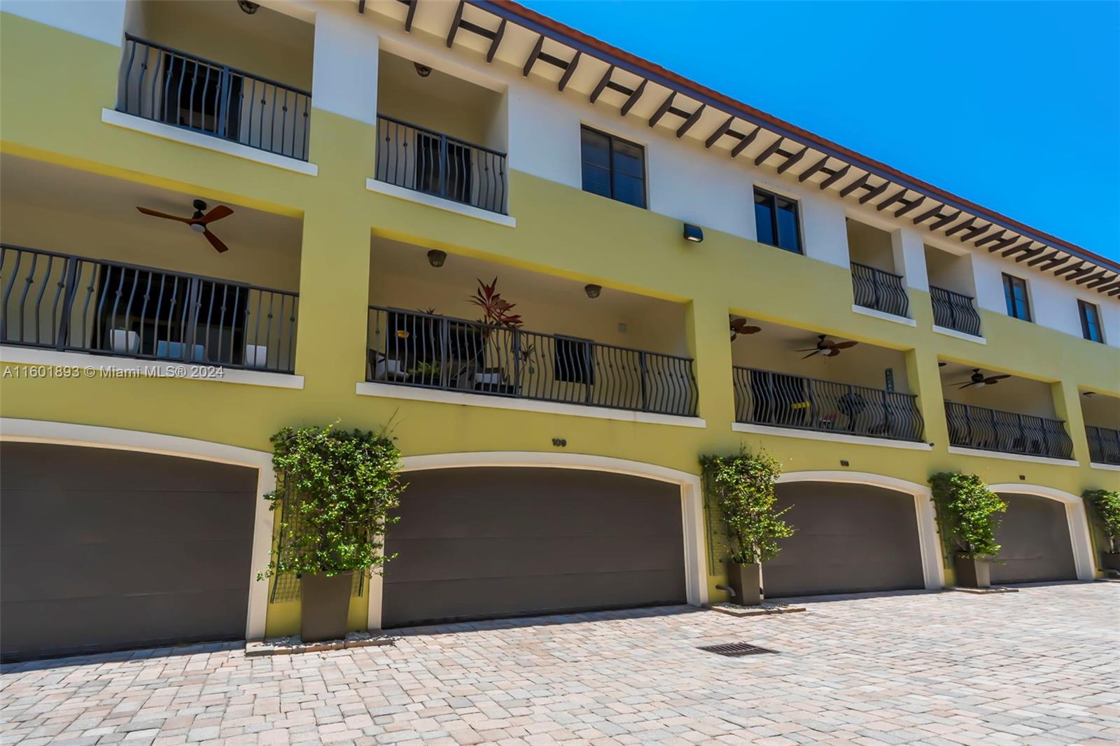 3204 Bird Avenue, Unit 109 Miami, FL 33133 - Photo 45 of 67 a front view of a building