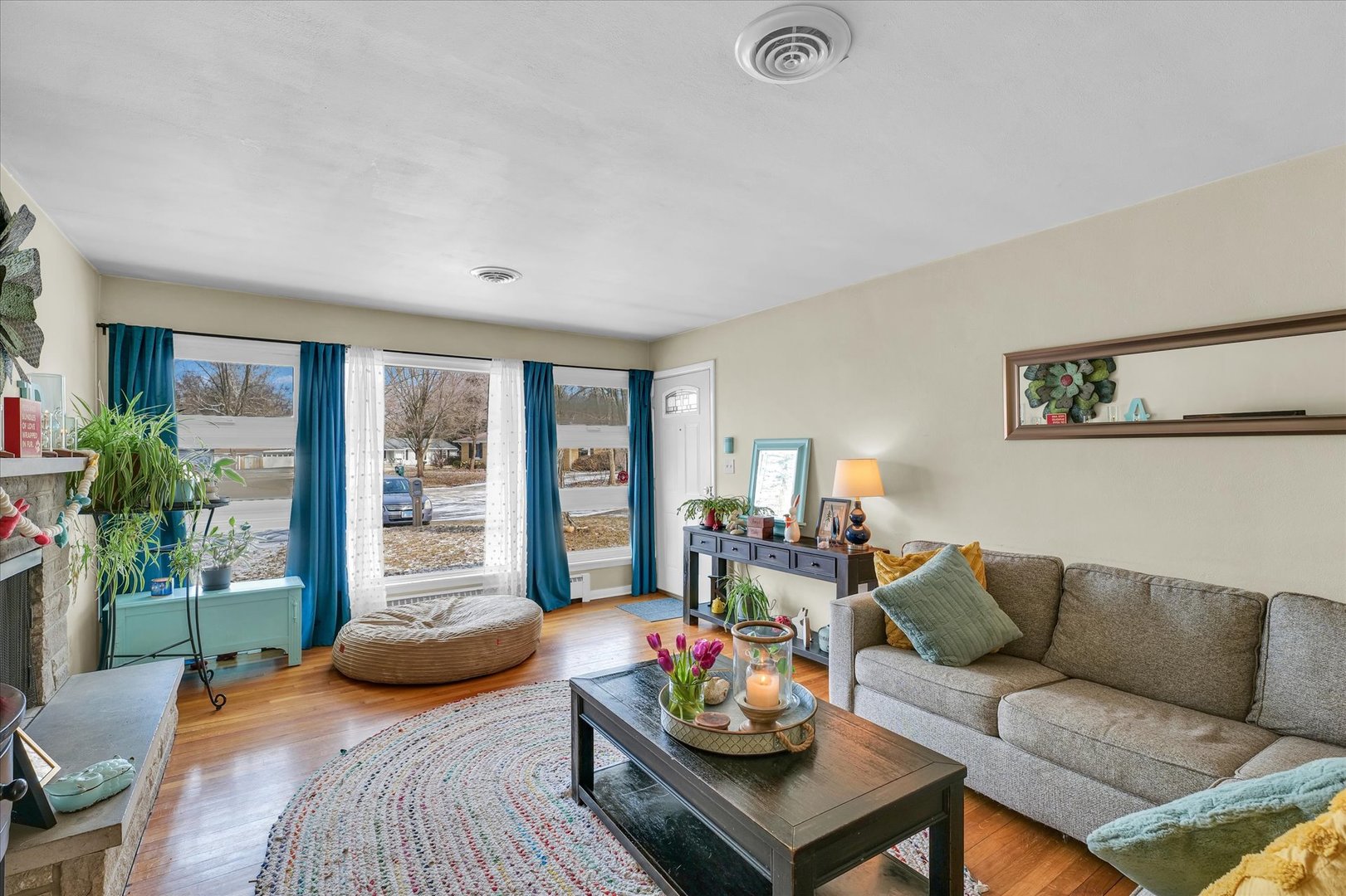 8 Normandy Place Champaign, IL 61821 - Photo 8 of 34 Gallery Image 8