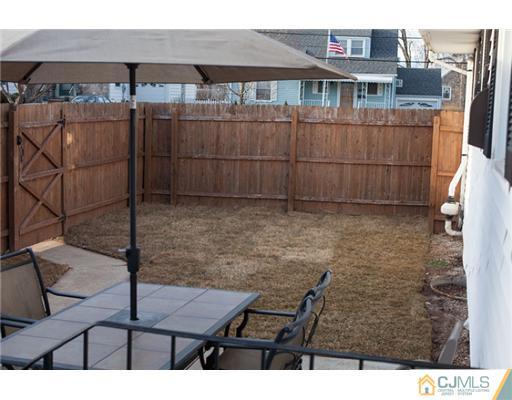 19 Weiss Terrace Raritan, NJ 08869 - Photo 3 of 12 a picture of a building