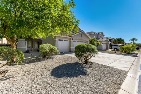 $624,900 | 863 East Megan Drive, San Tan Valley, AZ 85140
