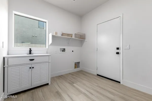 $624,900 | 863 East Megan Drive, San Tan Valley, AZ 85140