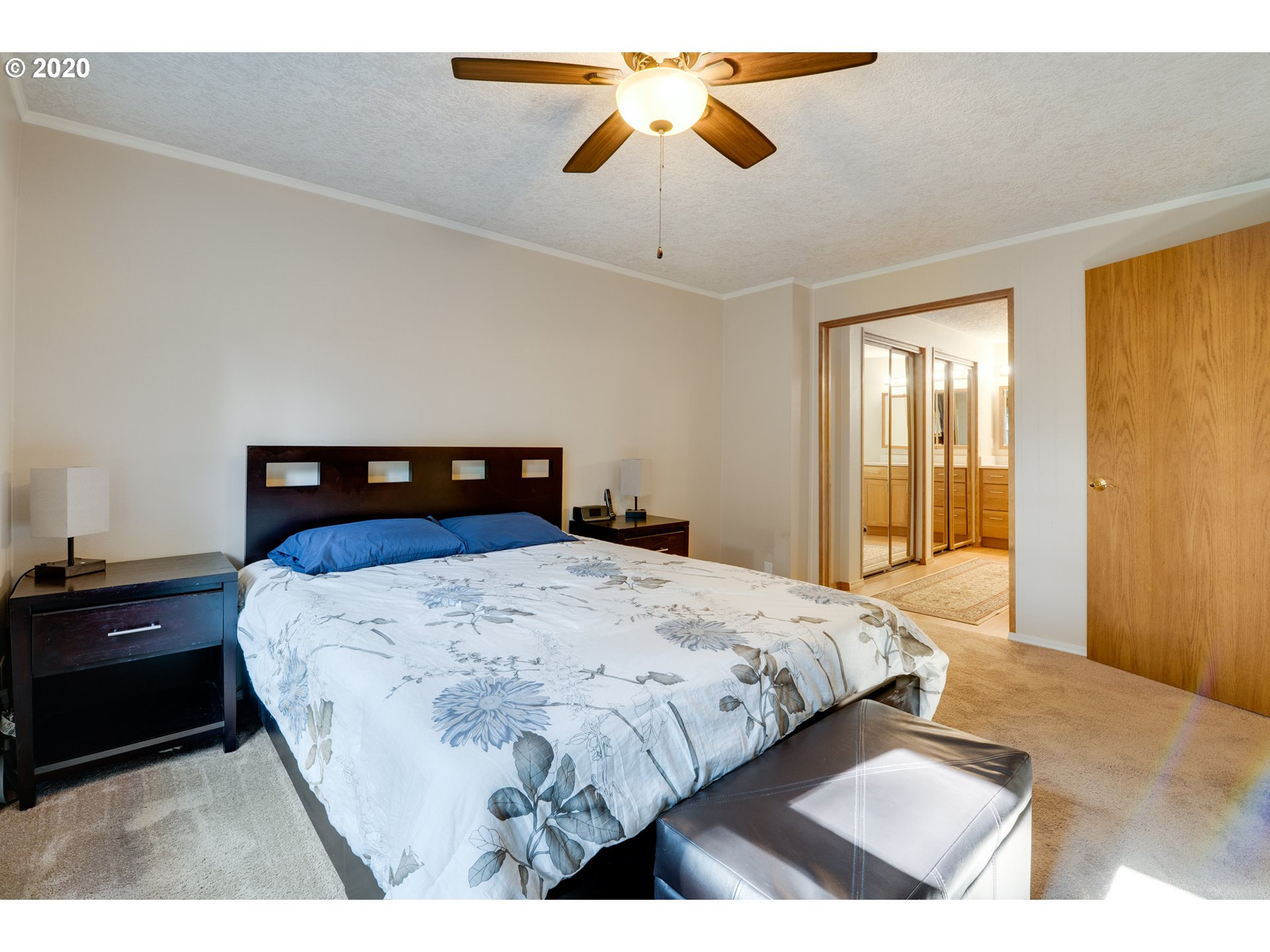 10130 Southwest Kent Place Tigard, OR 97224 - Photo 14 of 32 Gallery Image 14