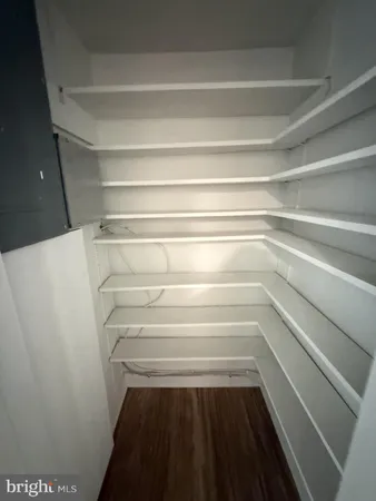 $2,000 | 510 Caroline Street, Unit B, Fredericksburg, VA 22401