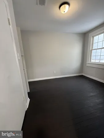 $2,000 | 510 Caroline Street, Unit B, Fredericksburg, VA 22401