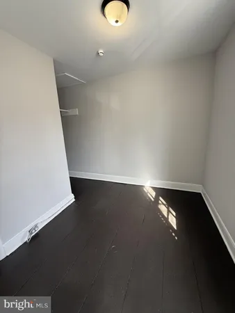 $2,000 | 510 Caroline Street, Unit B, Fredericksburg, VA 22401