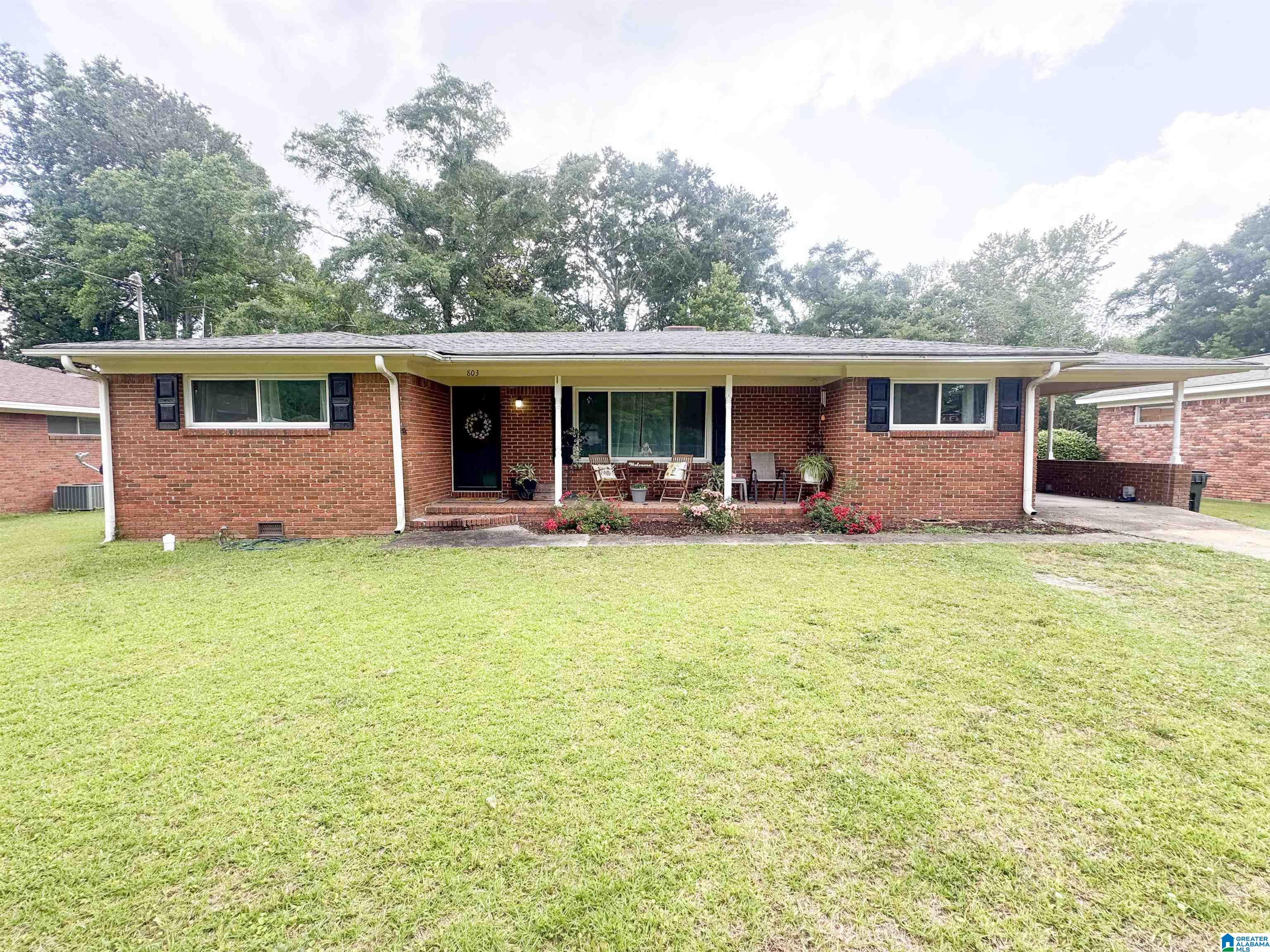 803 3rd Street Clanton, AL 35045 - Photo 1 of 14